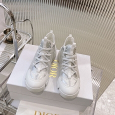 Christian Dior Sneakers